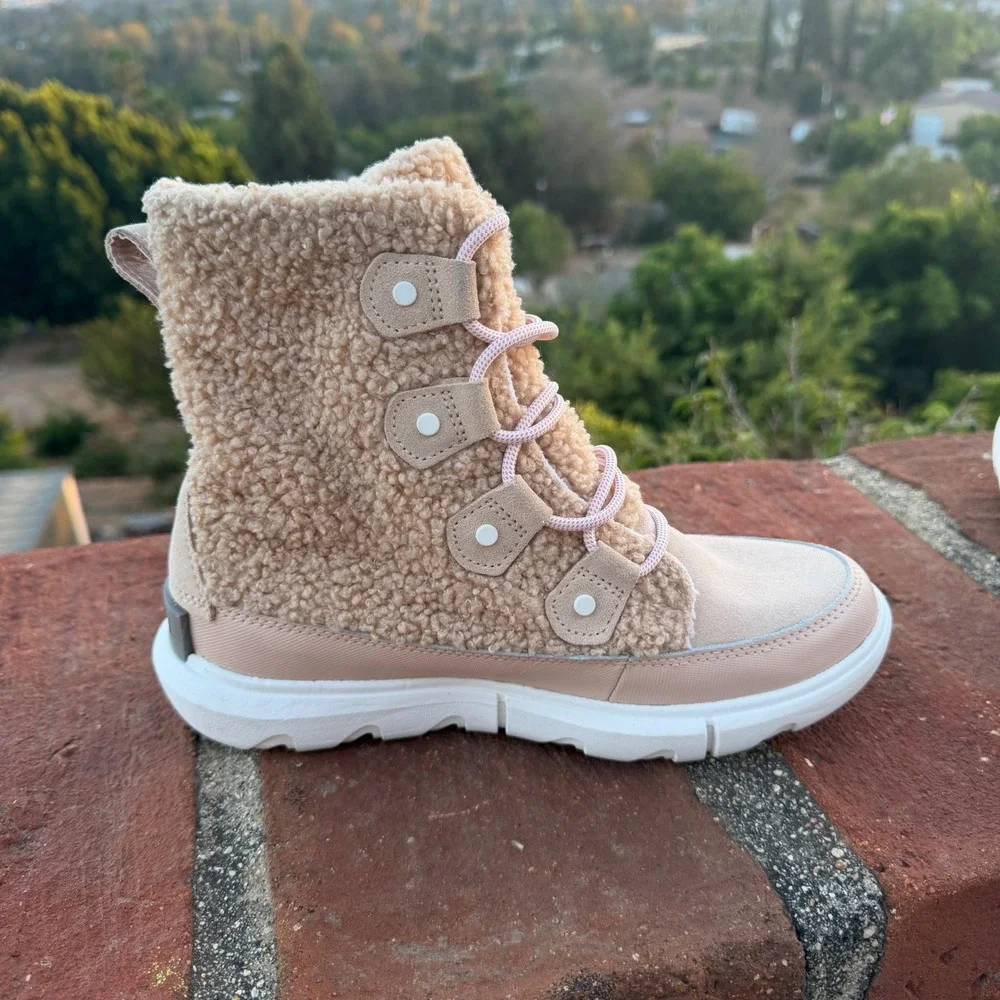 Sorel excellent only
